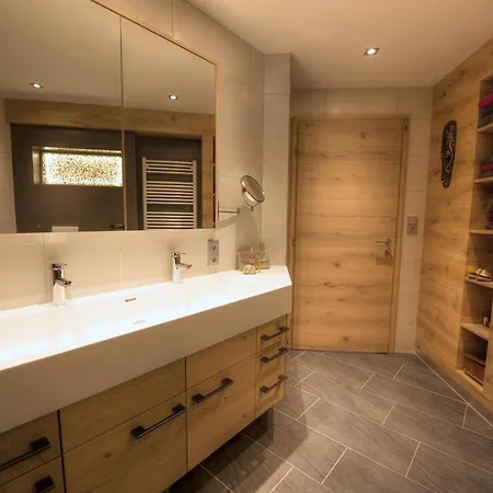 Apartment Huber *
