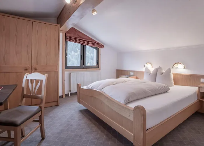 Huber アパート カップル