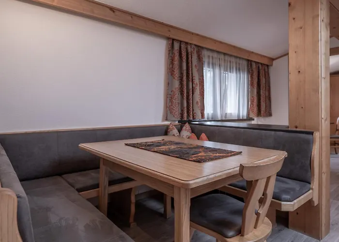 Huber アパート カップル